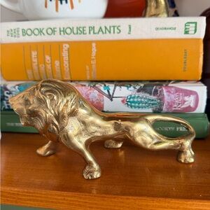 Vintage brass Lion Figurine